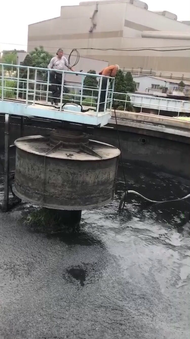 污水池清理3