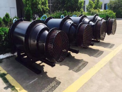 唐山軸流泵 QZB 、 QHB 兩型潛水電泵，可供農(nóng)田排灌之用