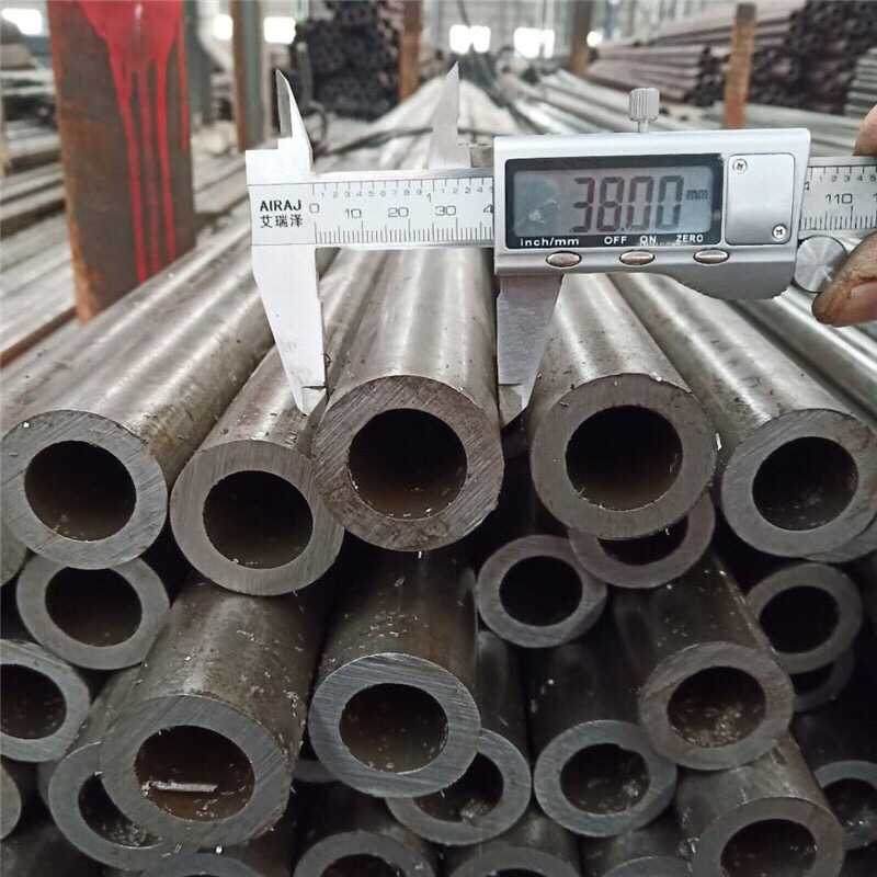 供應(yīng)現(xiàn)貨鋁管6061-T6,6063T5鋁方管 切割零售