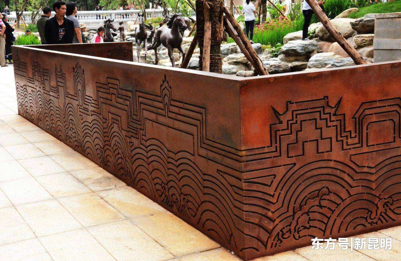 耐候鋼雕塑廠家  SPA-H耐候板景觀圍墻 3mm制作