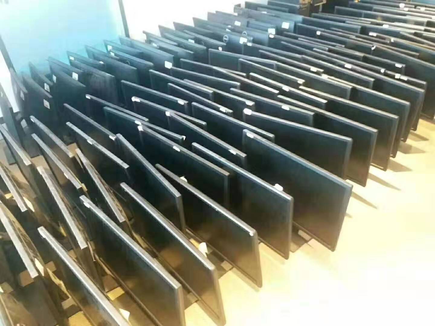 臺式電腦1